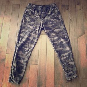 Athleta Farallon Camo Pant